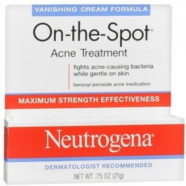 Neutrogena En el terreno del tratamiento del acné de fuga Cream Fórmula 075 oz (Pack de 3)